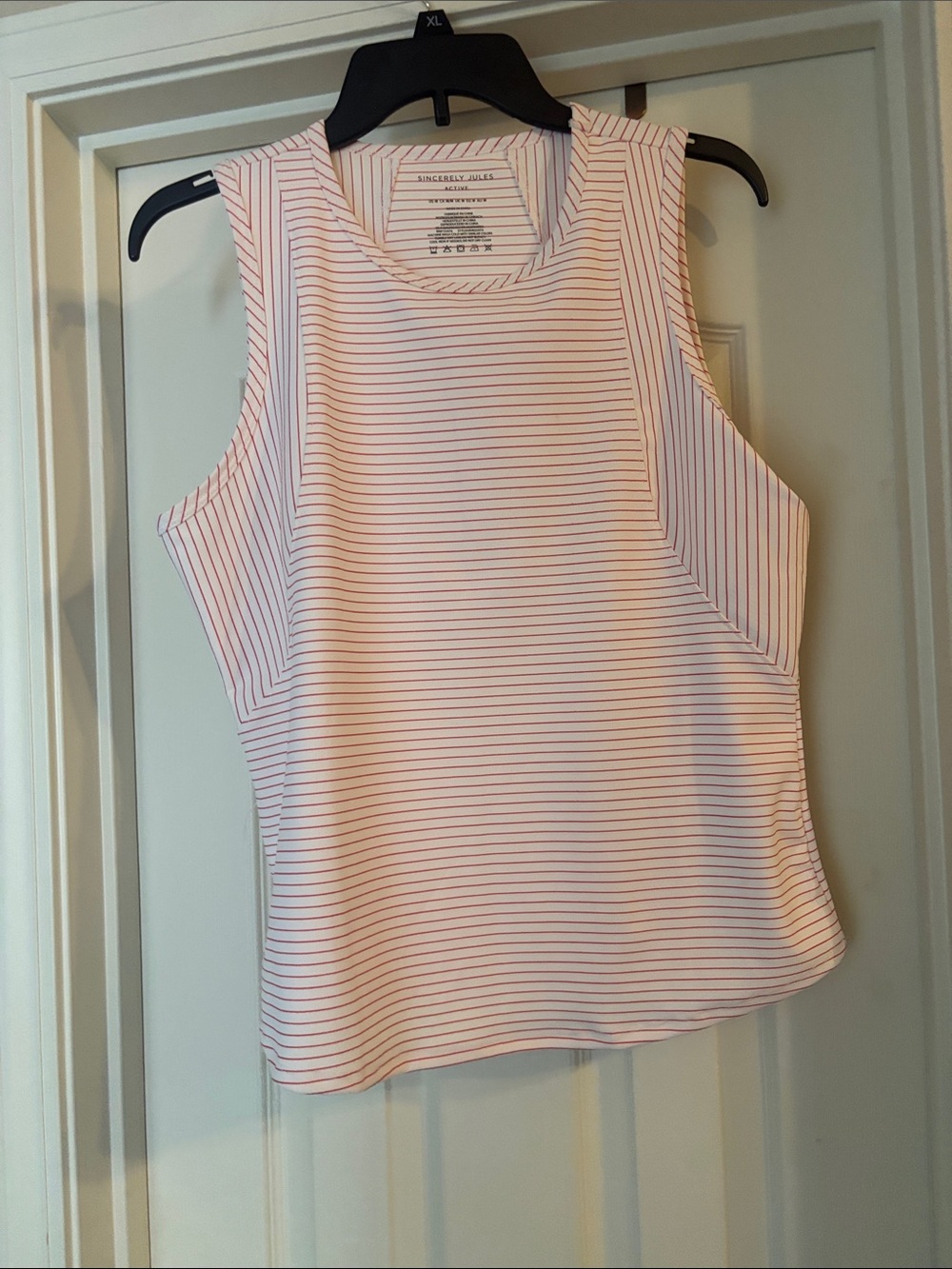 Sincerely Jules Active Light red Striped Sleeveless Tank fitted medium
